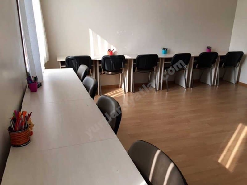 İnsan Vakfı Bahçelievler Kız Yurdu