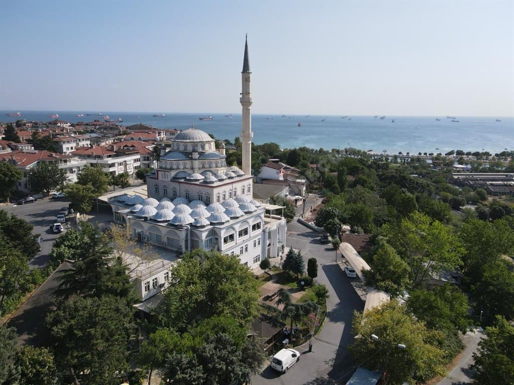 Zümrütyuva Yüksek Öğrenim Erkek Öğrenci Yurdu