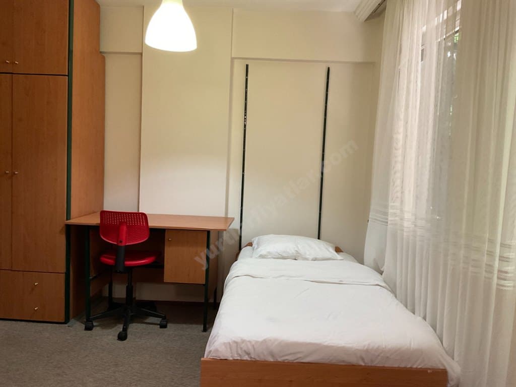 Beşiktaş Kız Rezidansı