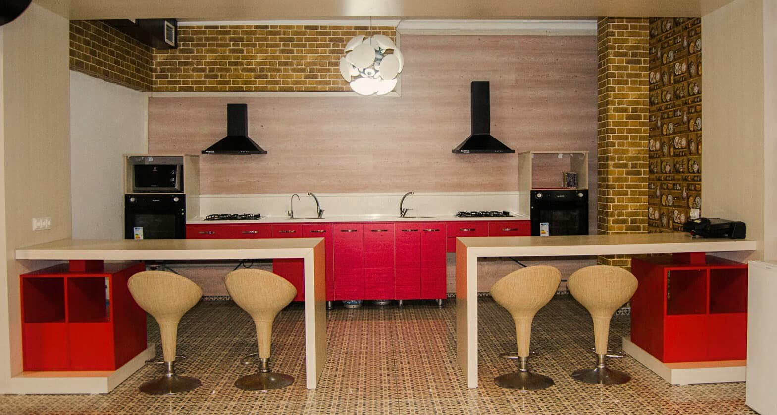 ENİS ÇEBİ YURTLARI 