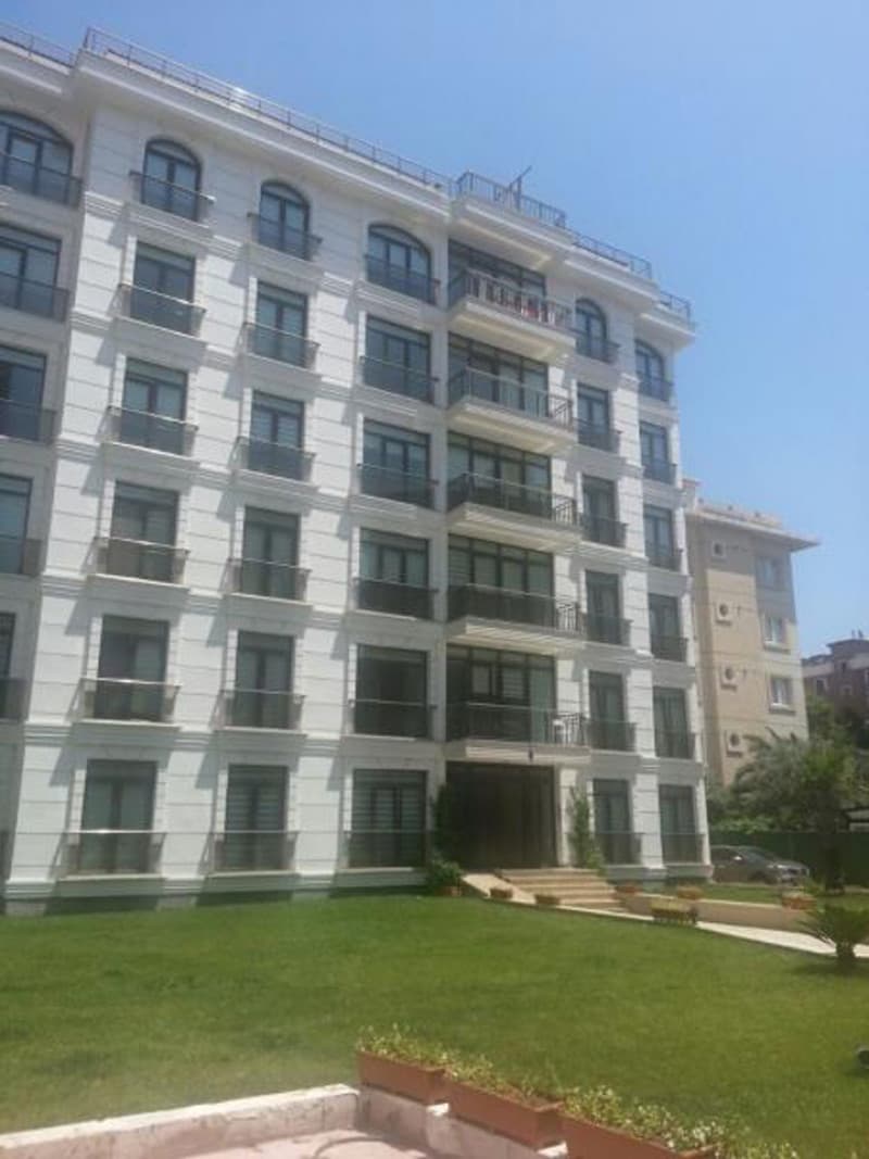Reis Residence