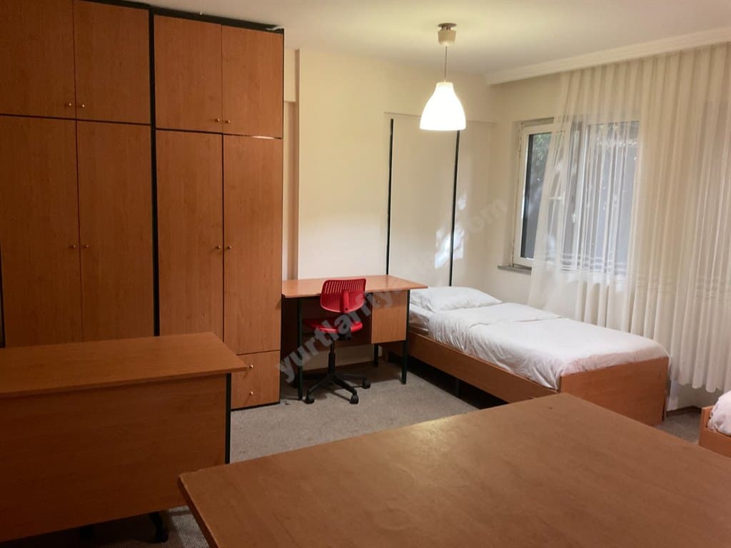 Beşiktaş Kız Rezidansı