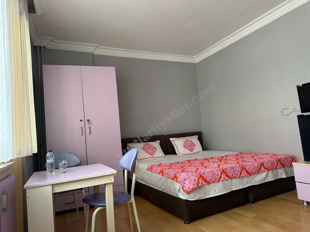 Hilal Mehfa Kız Apartı