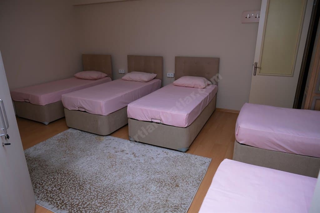 İnsan Vakfı Bahçelievler Kız Yurdu