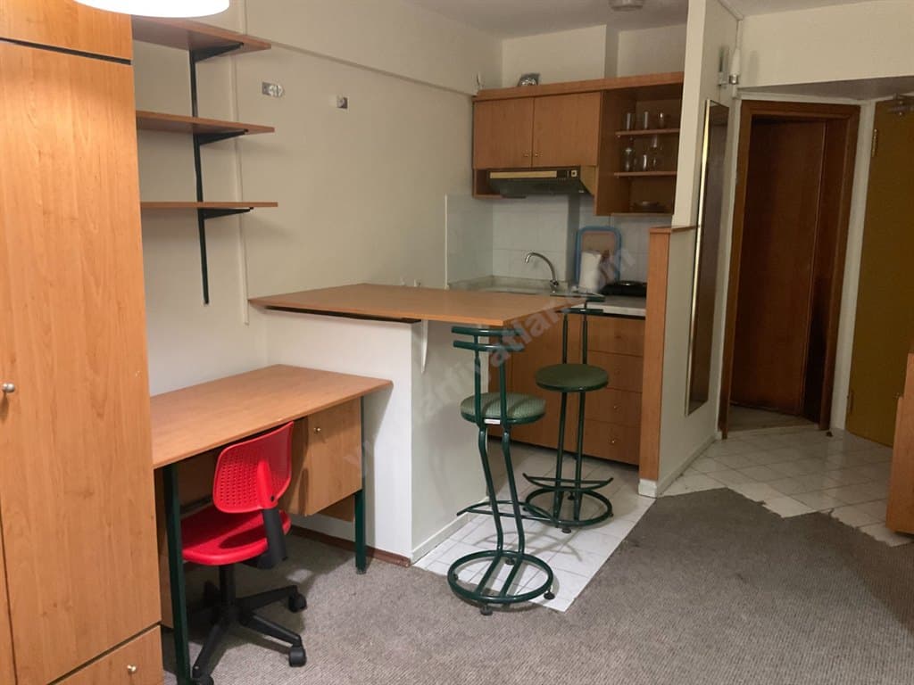 Beşiktaş Kız Rezidansı