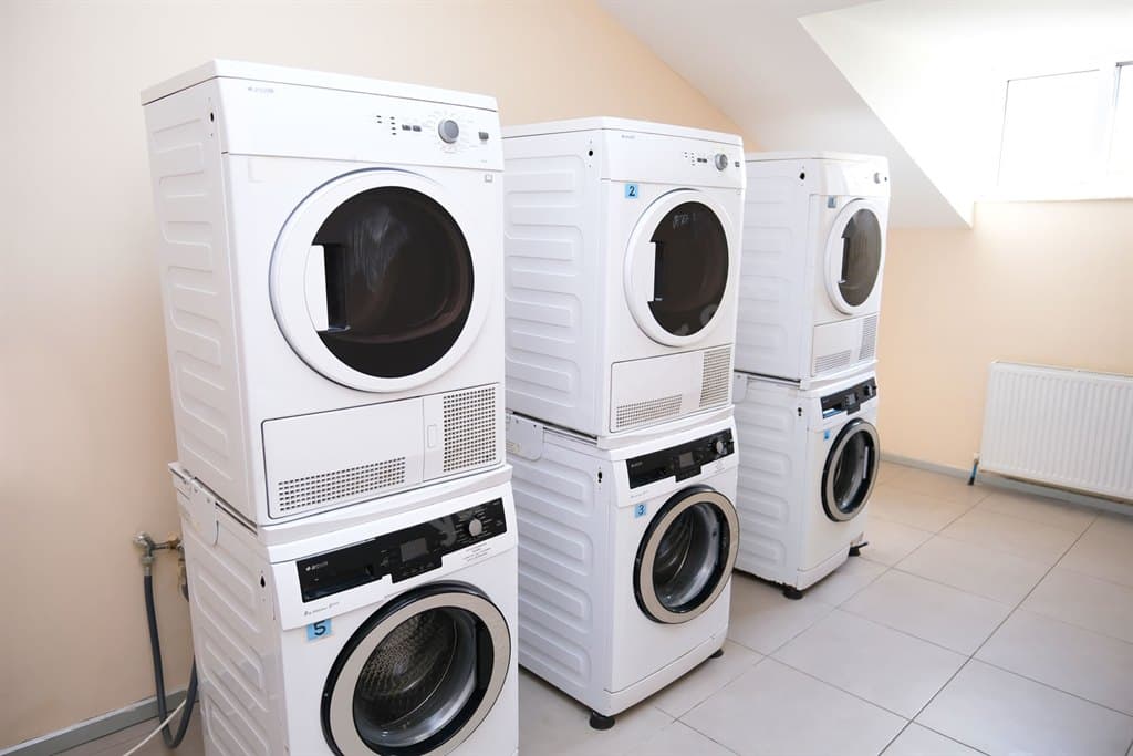 İnsan Vakfı Dr. Ahmet Haluk Dursun Erkek Yurdu