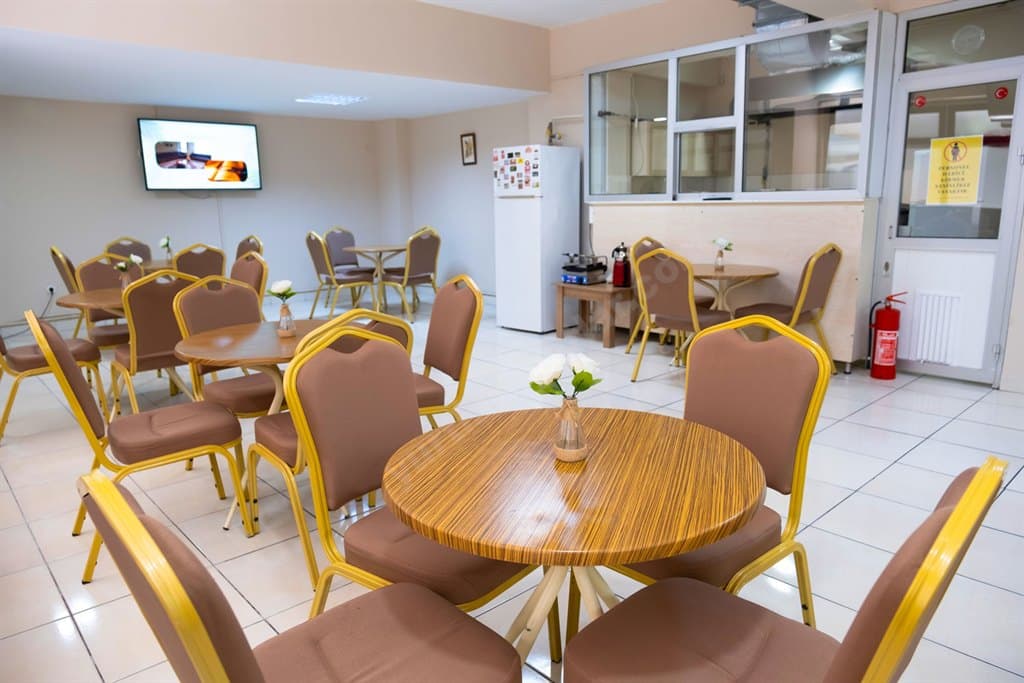 İnsan Vakfı Bakırköy Kız Yurdu