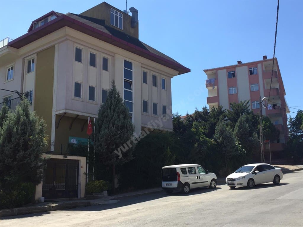 İnsan Vakfı Metin Yüksel Erkek Yurdu