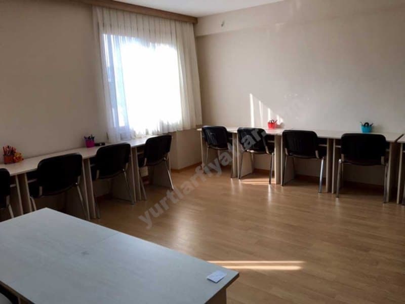 İnsan Vakfı Bahçelievler Kız Yurdu